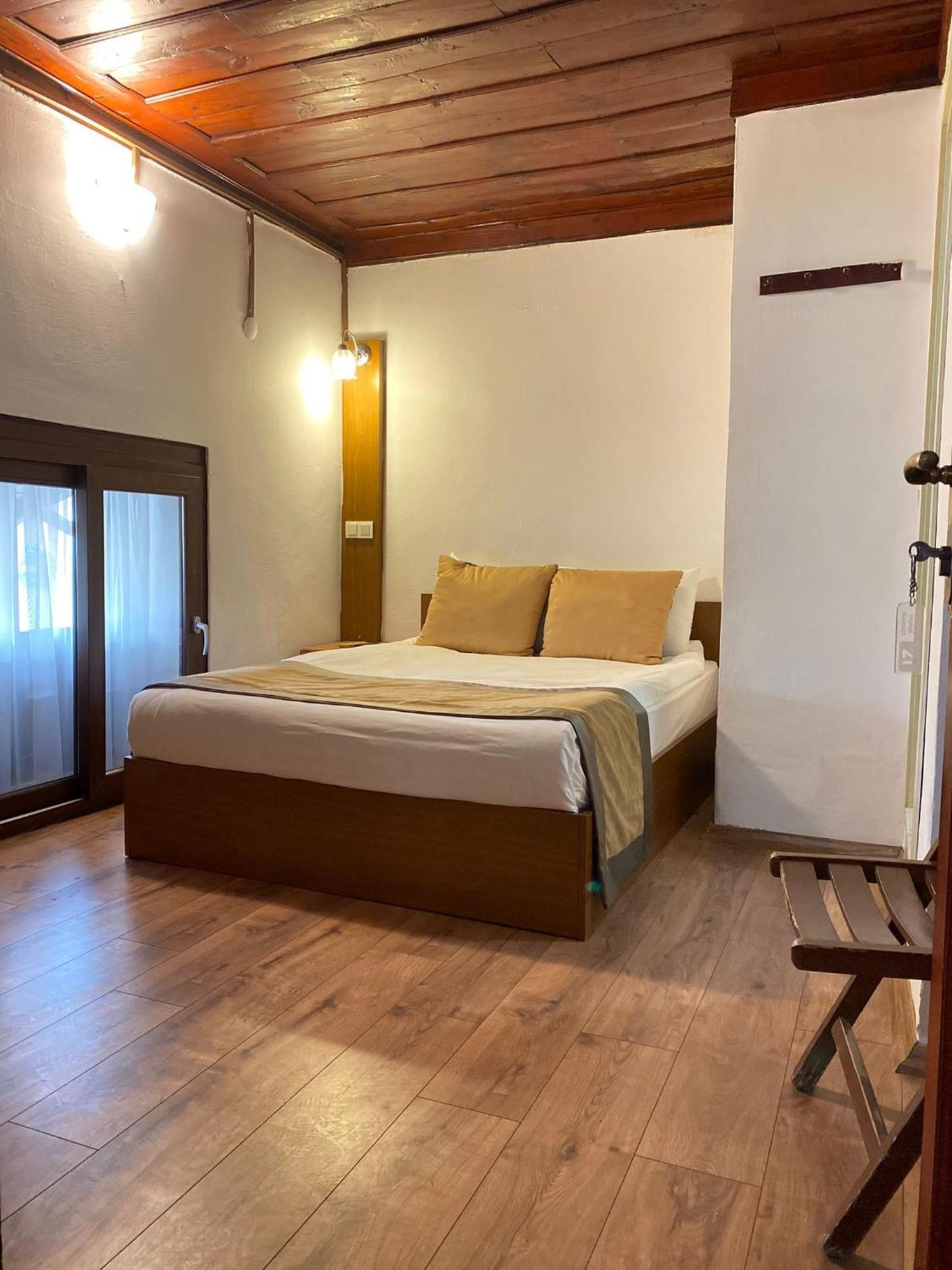 Konak Hotel Kaleici Antalya Zewnętrze zdjęcie